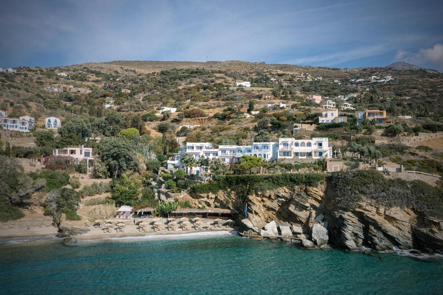 Aneroussa Beach Hotel バトシ エクステリア 写真