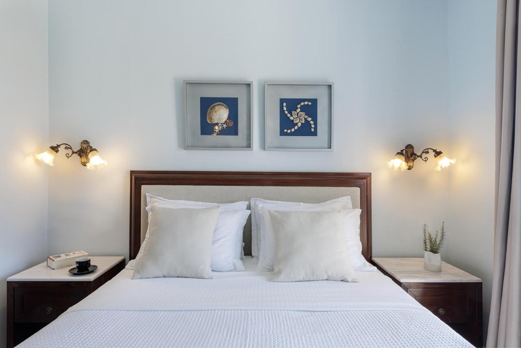 Aneroussa Beach Hotel バトシ エクステリア 写真