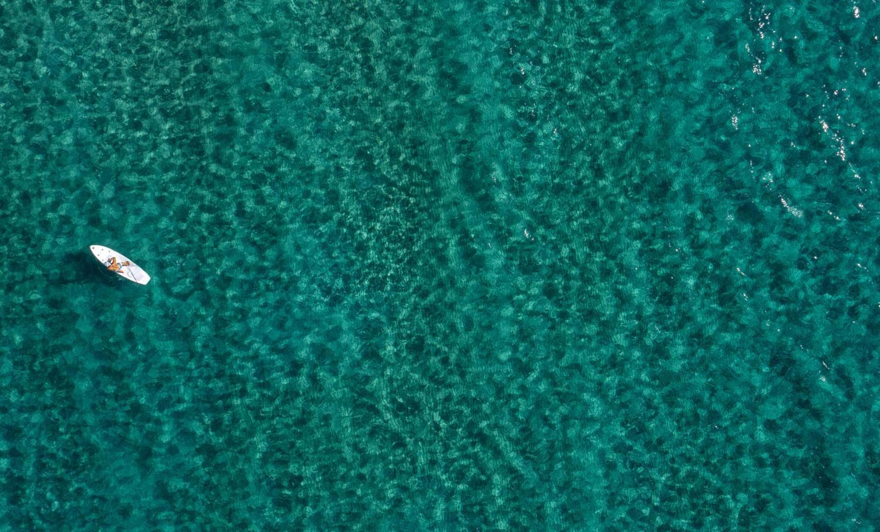 Aneroussa Beach Hotel バトシ エクステリア 写真